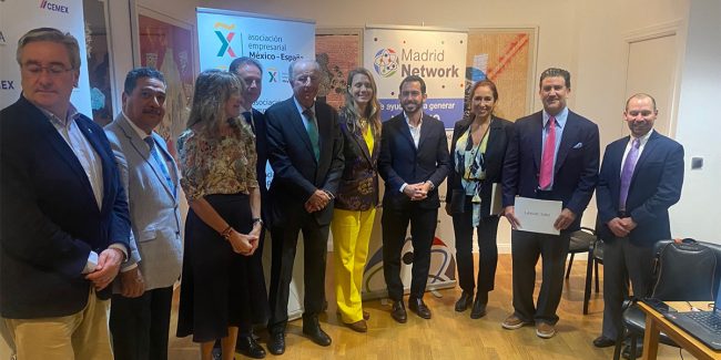 Ponentes y Organizadores