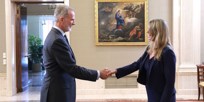 SM. El Rey Felipe VI con Ángela de Miguel Sanz